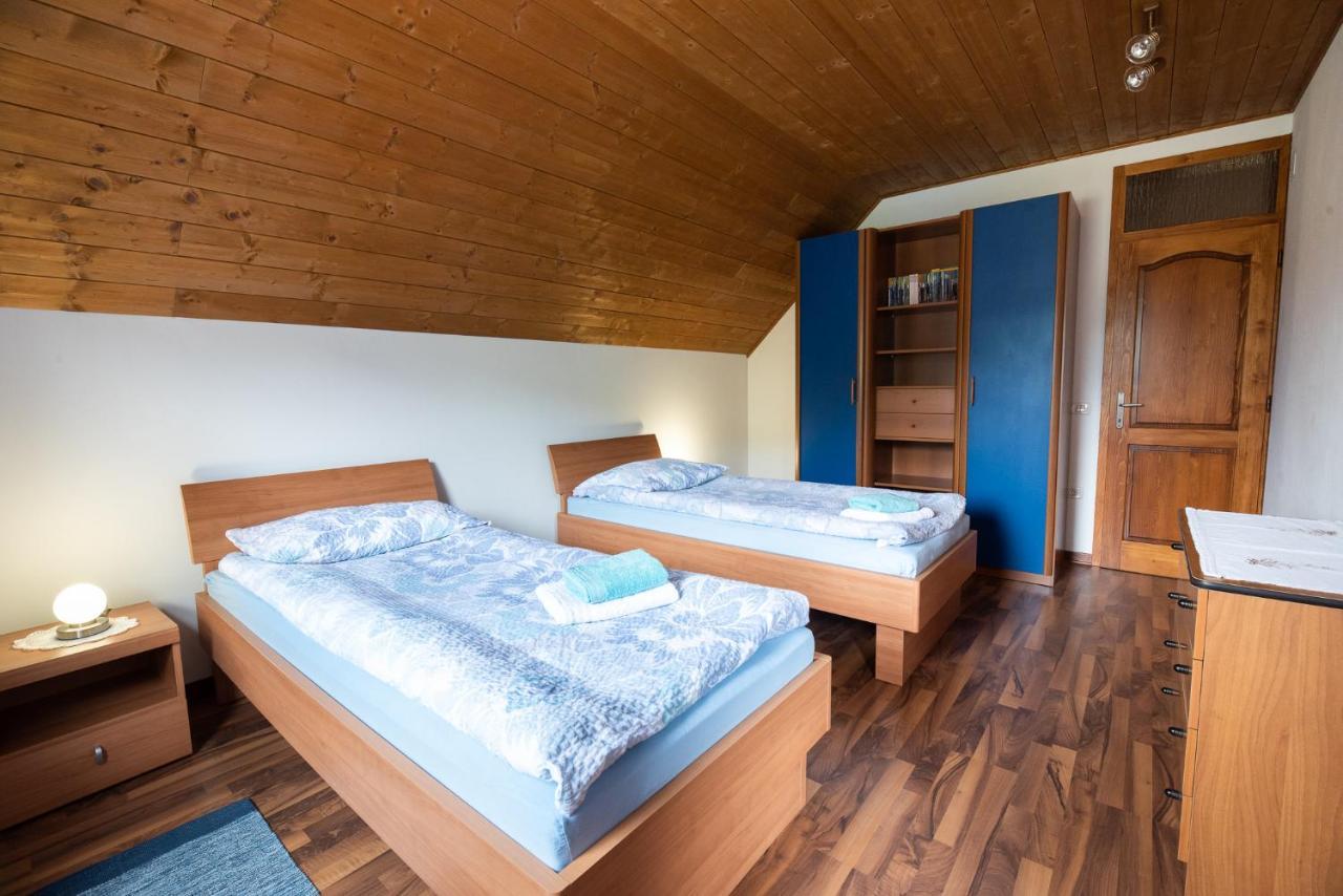 Holiday Apartment Pika โบเว็ก ภายนอก รูปภาพ